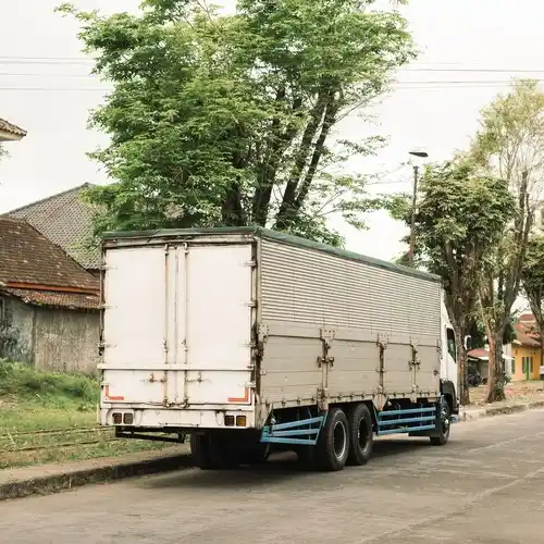 An experienced junk removal company at work